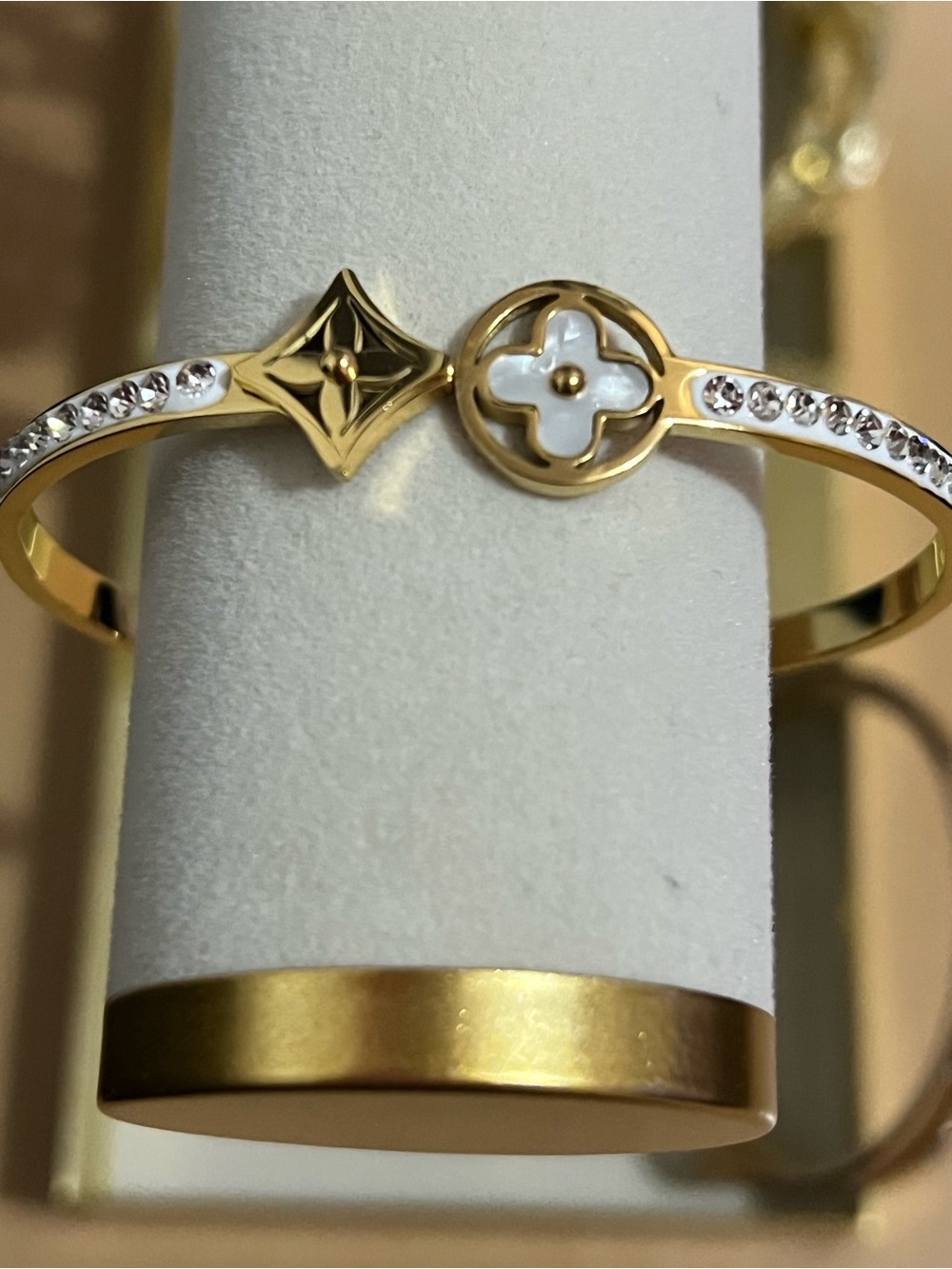 Gold-Tone Bracelet with White Enamel Motifs and Crystal Accents - Picture 5 of 5